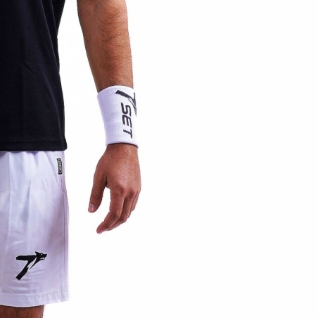 WHITE WRISTBAND
